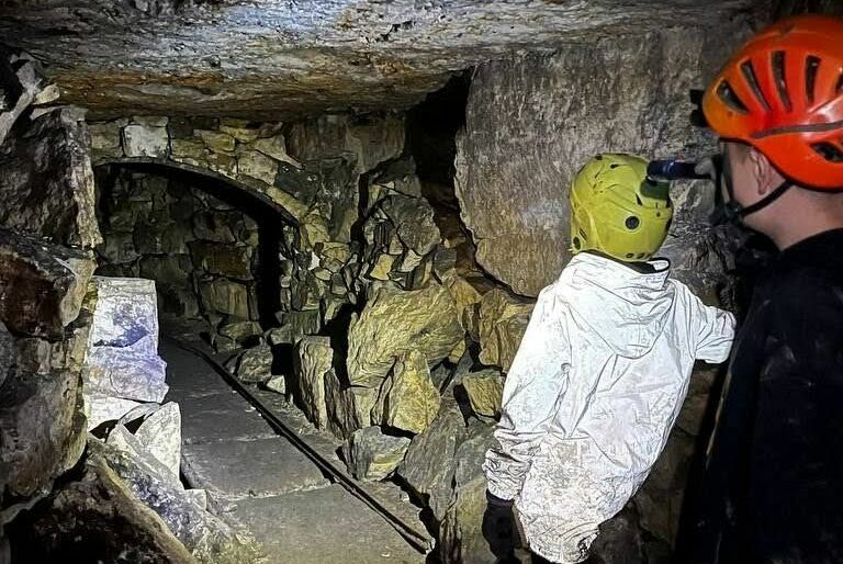 Девятовские каменоломни